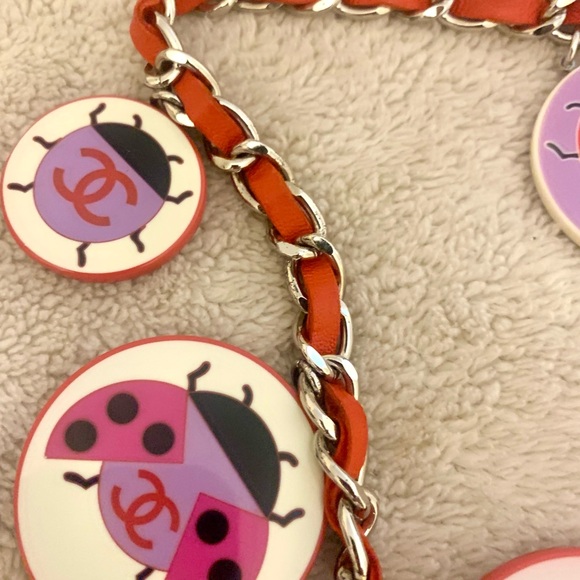 Vintage Authentic Chanel red leather chain belt / necklace rare CC logos! - Picture 3 of 16